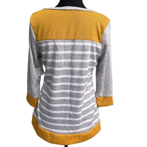 P.S. Kate Ladies' 3/4‎ Sleeve Stripe Colorblock Top - Picture 3 of 10